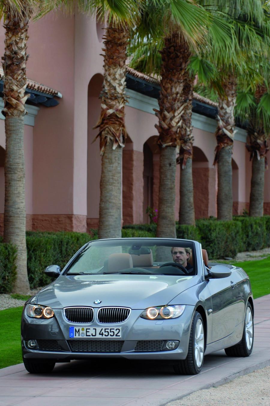  BMW 3-Series Convertible 2007 года  (фото 39 из 239)